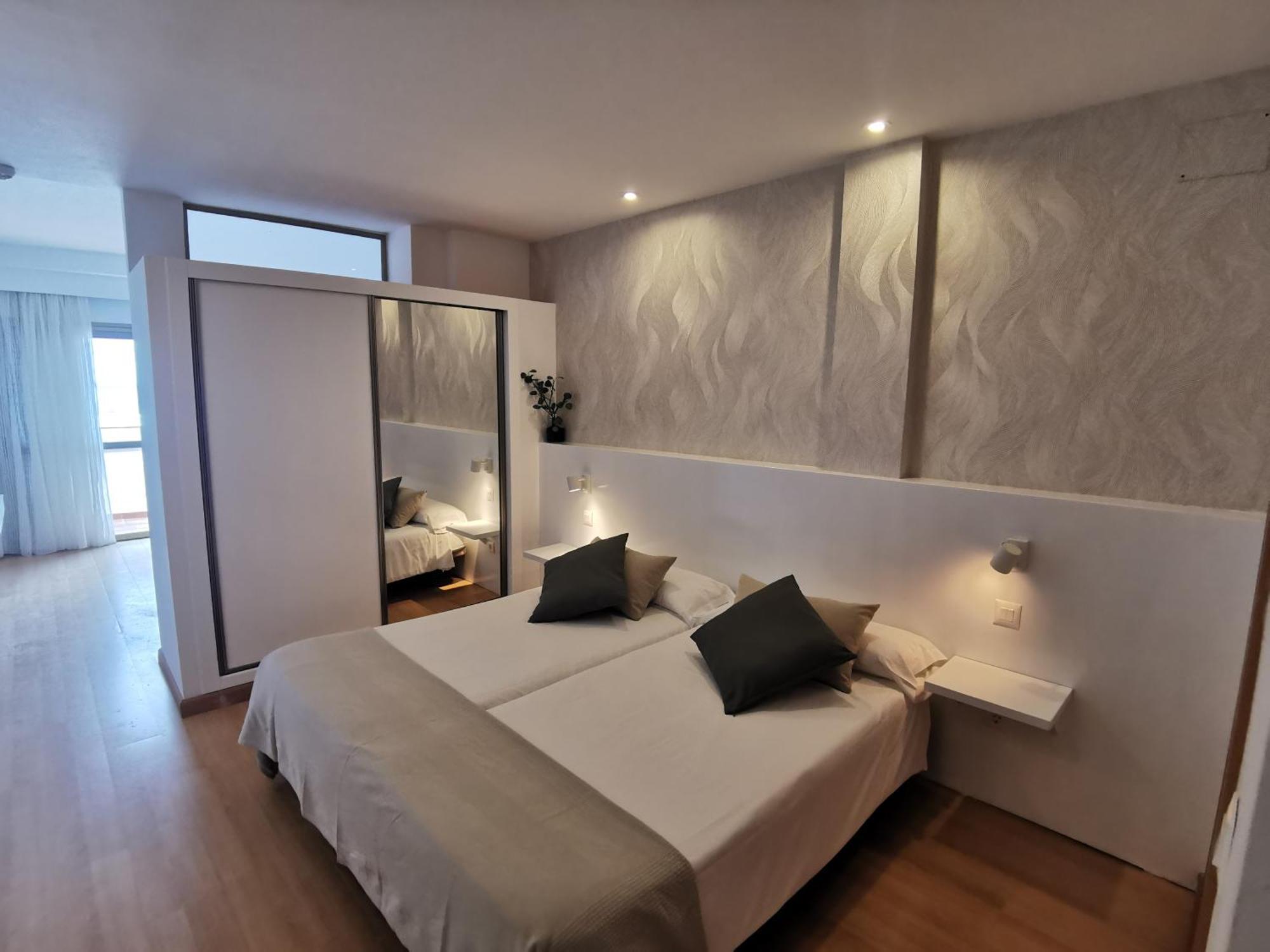 Apartamentos Maype Canteras لاس بالماس دي غران كاناريا الغرفة الصورة